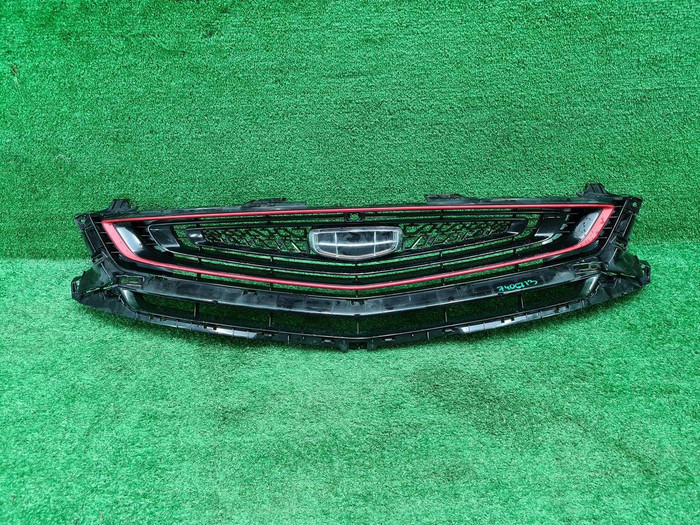 Решетка радиатора Geely Coolray (2019-2024)