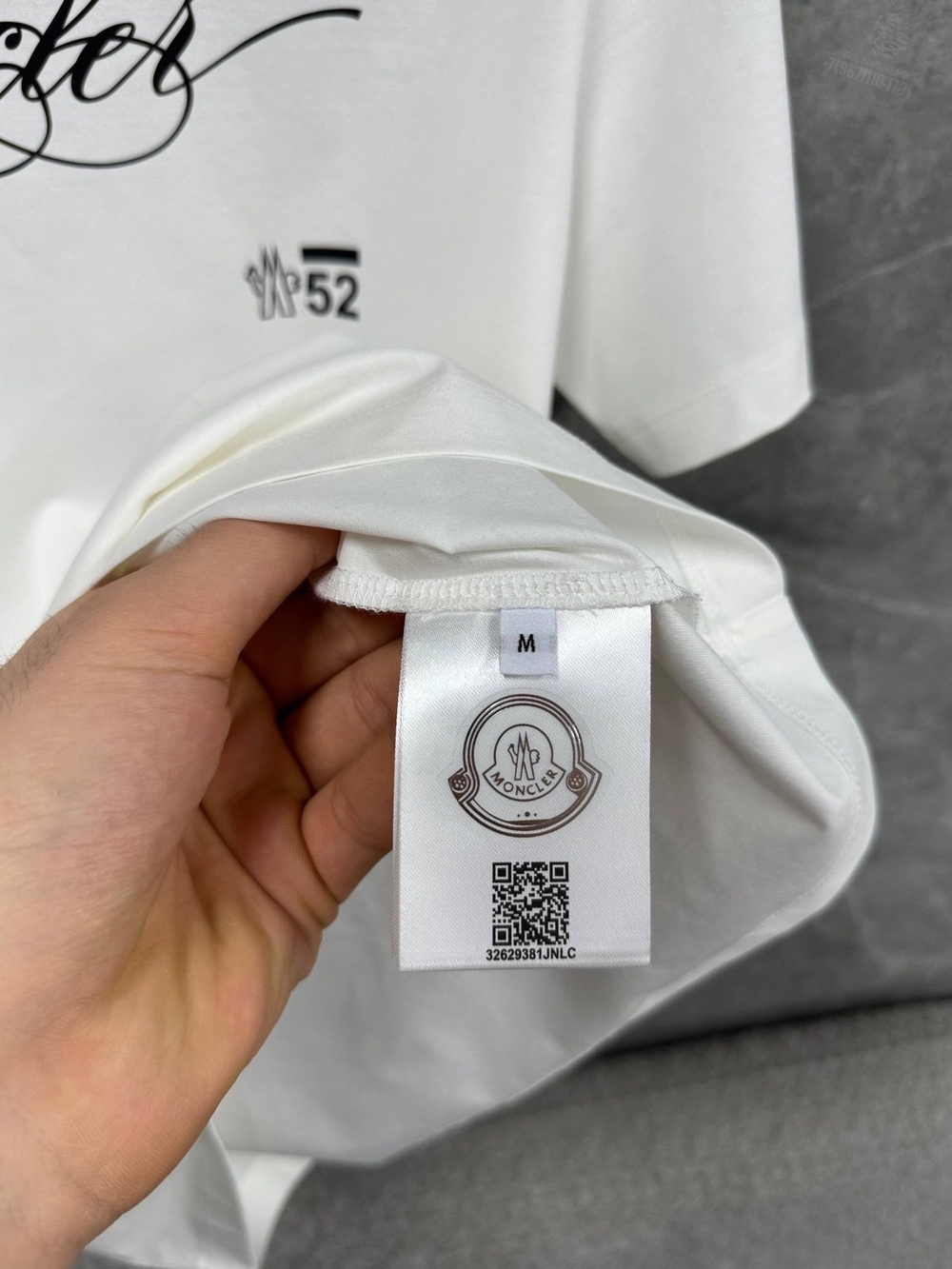 Футболка Moncler