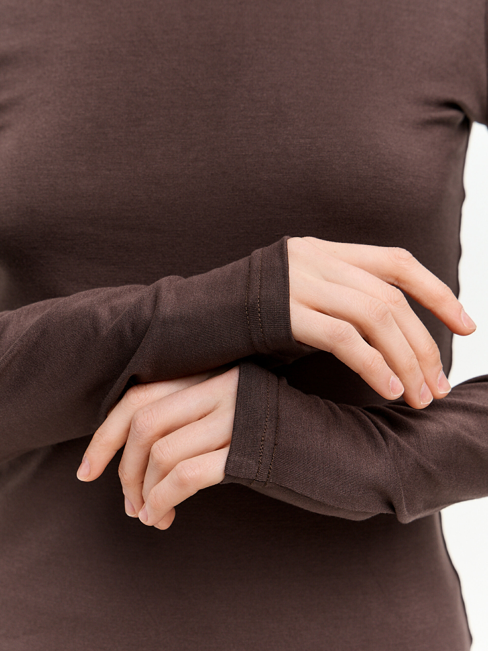 Шоколадный лонгслив из вискозы Кейт