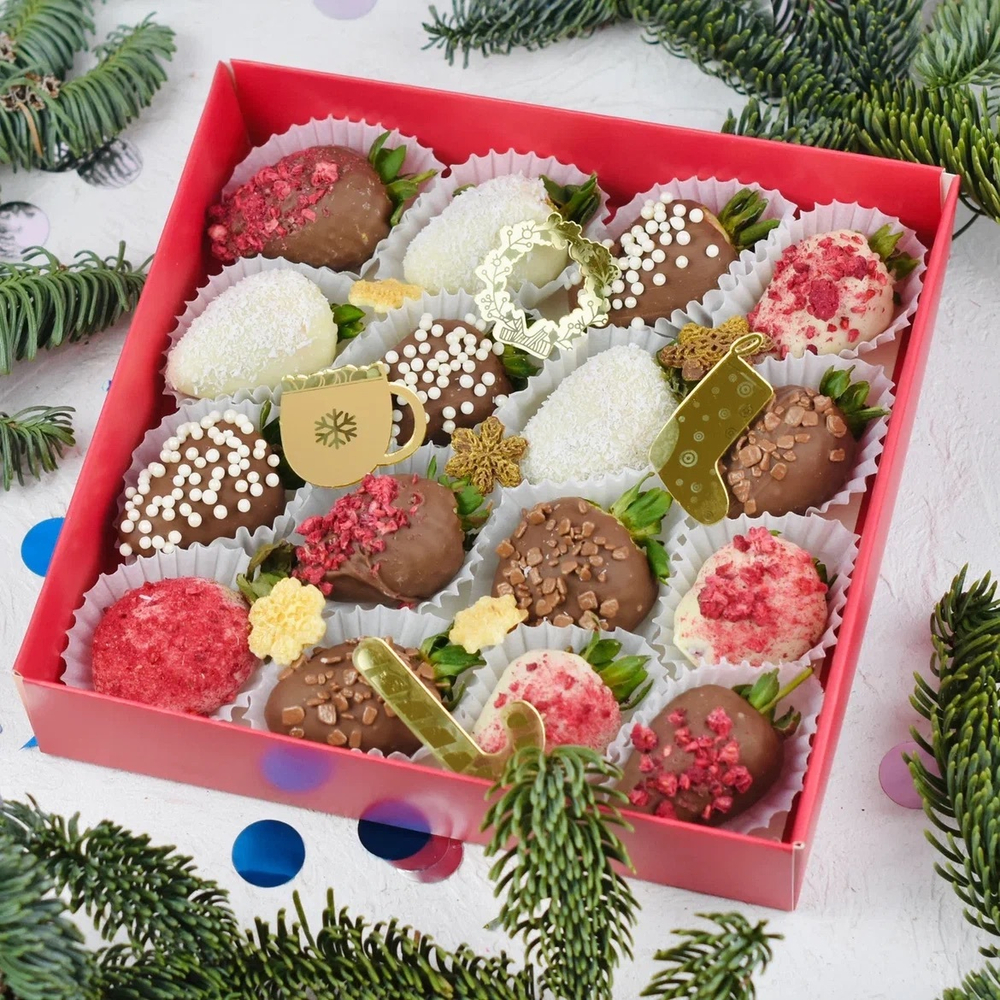 Клубника в шоколаде «Праздничный», 16 ягод