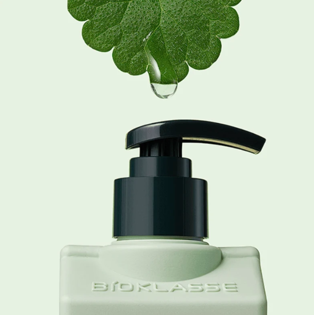 Гель-скраб для душа Milk Baobab Cica Refreshing Body Scrub Wash, 500 мл