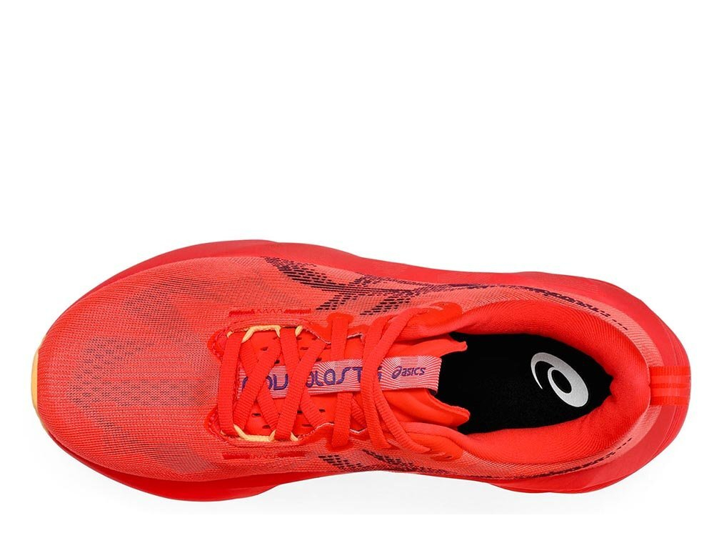 Кроссовки для бега женские Asics Novablast 5 W Красно-Пурпурные