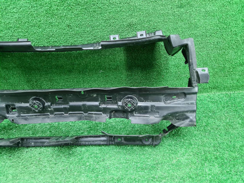 Воздуховод радиатора BMW 4er G22 (2020-н.в.)