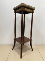 Антикварный столик-жардиньерка в стиле Людовика XVI