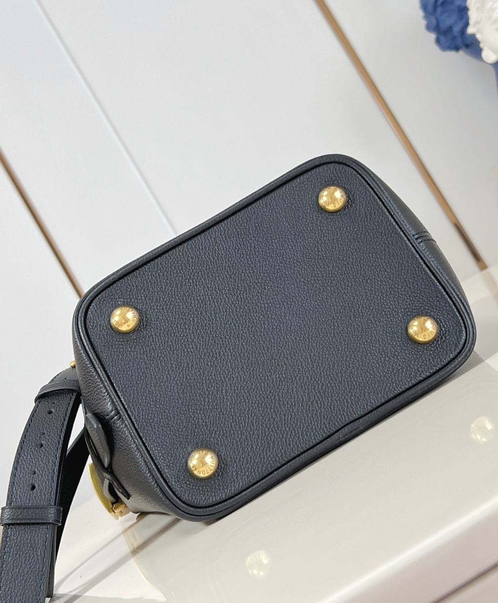 Louis Vuitton Low Key All in BB