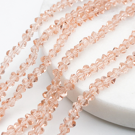 Бусина Треугольник, стекло, цвет персиковый, размер около 3*4 мм, цена за нить 36 см
