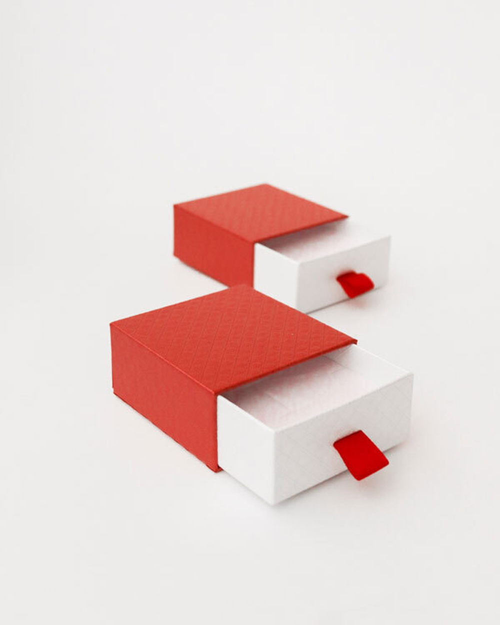 Футляр‑слайдер «Ева» под подвеску