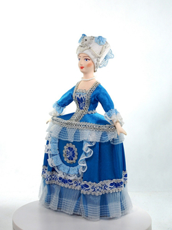 Кукла коллекционная Потешного промысла Шкатулка-футляр в костюме придворной дамы 18в. Европа
