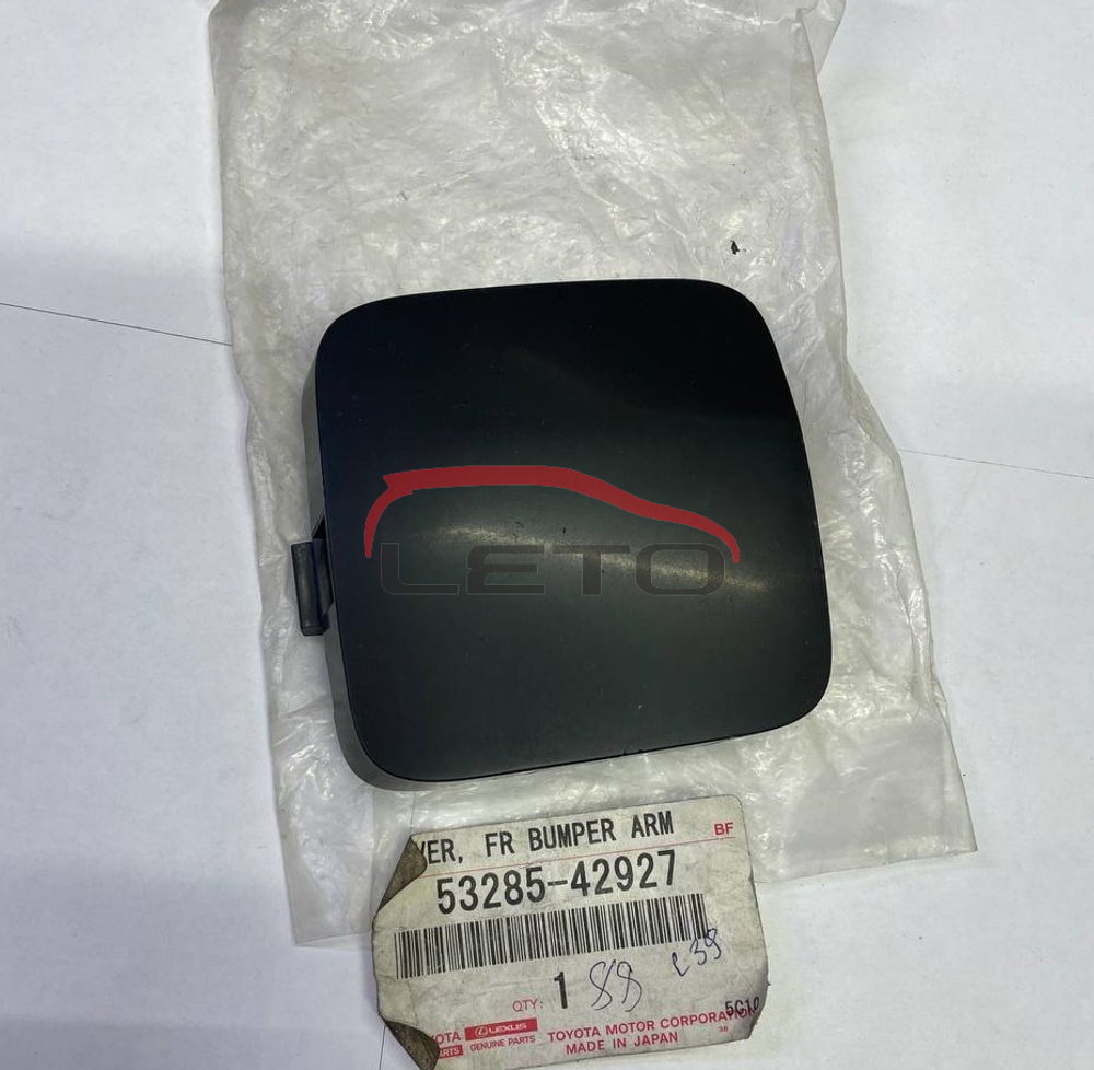Заглушка в бампере (RH) Type A 53285-42927 5328542927