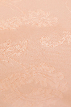 Скатерть 150х180 и салфетки Tieffe Жасмин розовая Италия франмент