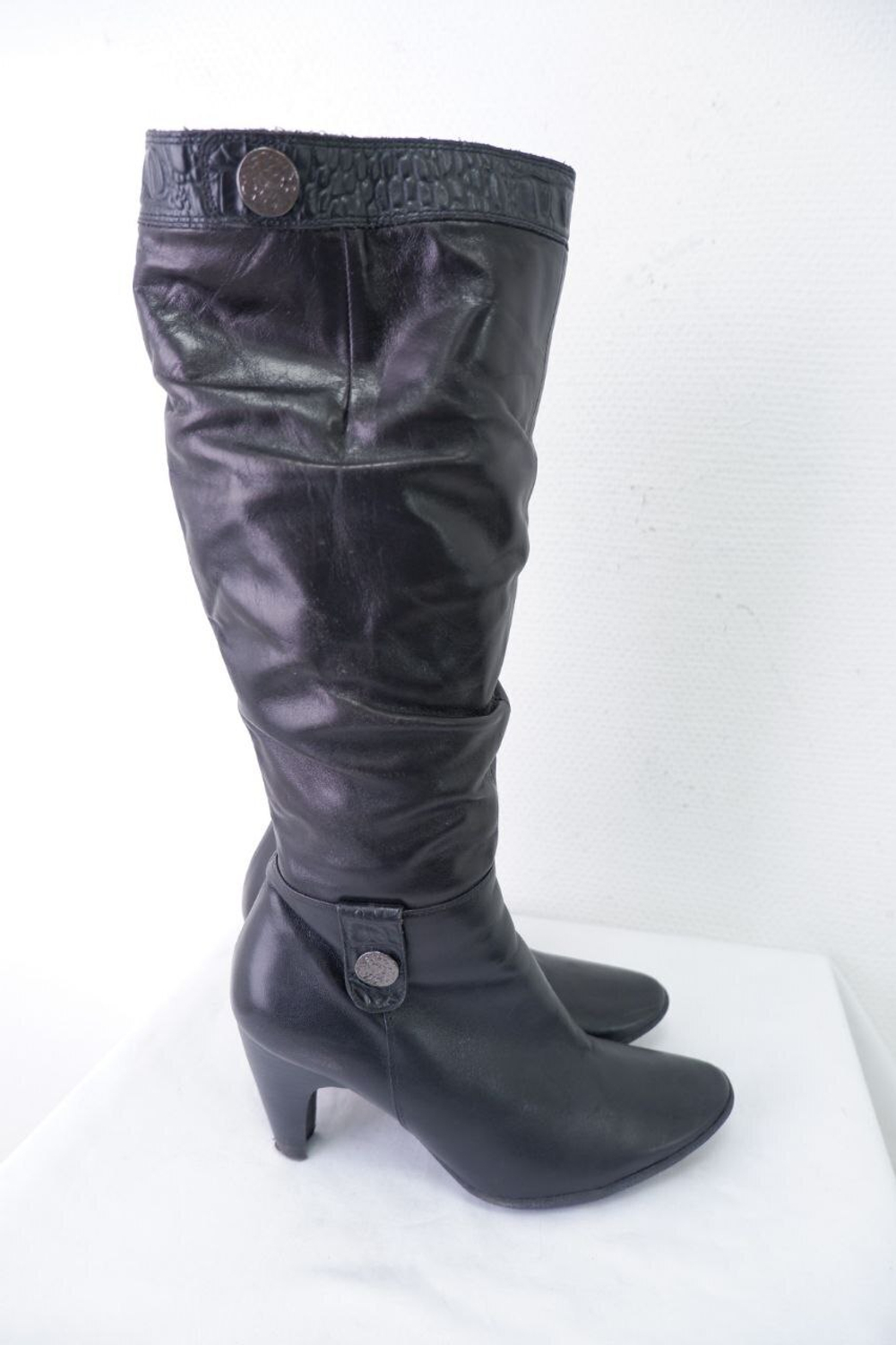 Сапоги Conti красивые зимние 37 размер