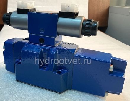 4WRZ16W8-100-7X/6EG24N9ETK4/D3V - Пропорциональный распределитель Ду16 без усилителя, номинальный расход 100 л/мин, схема W8, каналы управления ET - X и Y - внутренние