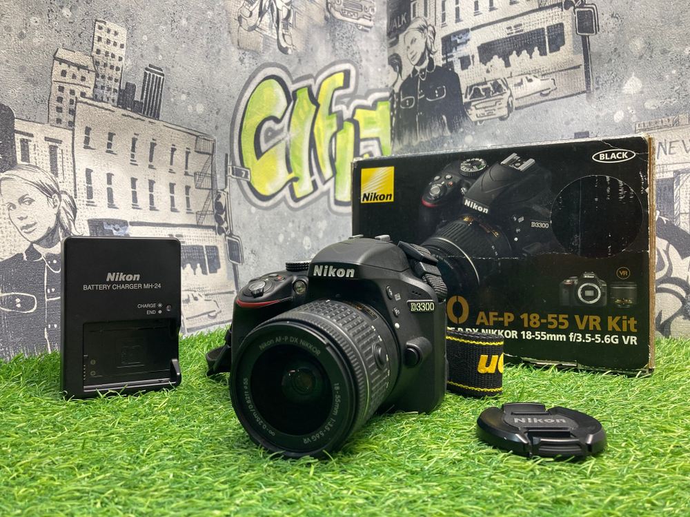 Nikon D3300 Kit 18-55mm 3.5-5.6G VR 700 кадров