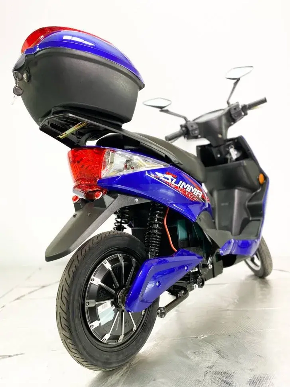 Электроскутер Green Camel Трофи SUMMA (60V 500W R16)