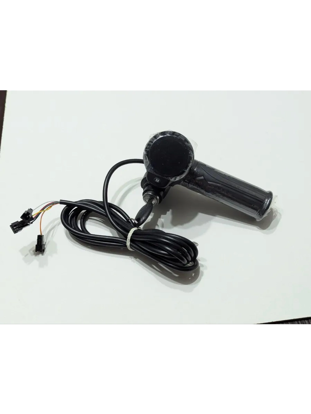 tt Ручка газа для электровелосипеда с замком и экраном черная (черный)