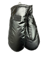 Варежки. Женские. Материал верха: Балоневые. Подклад: Плюш-мех. Толстые. Внутри с мехом. 12 шт в упаковке, разные цвета.