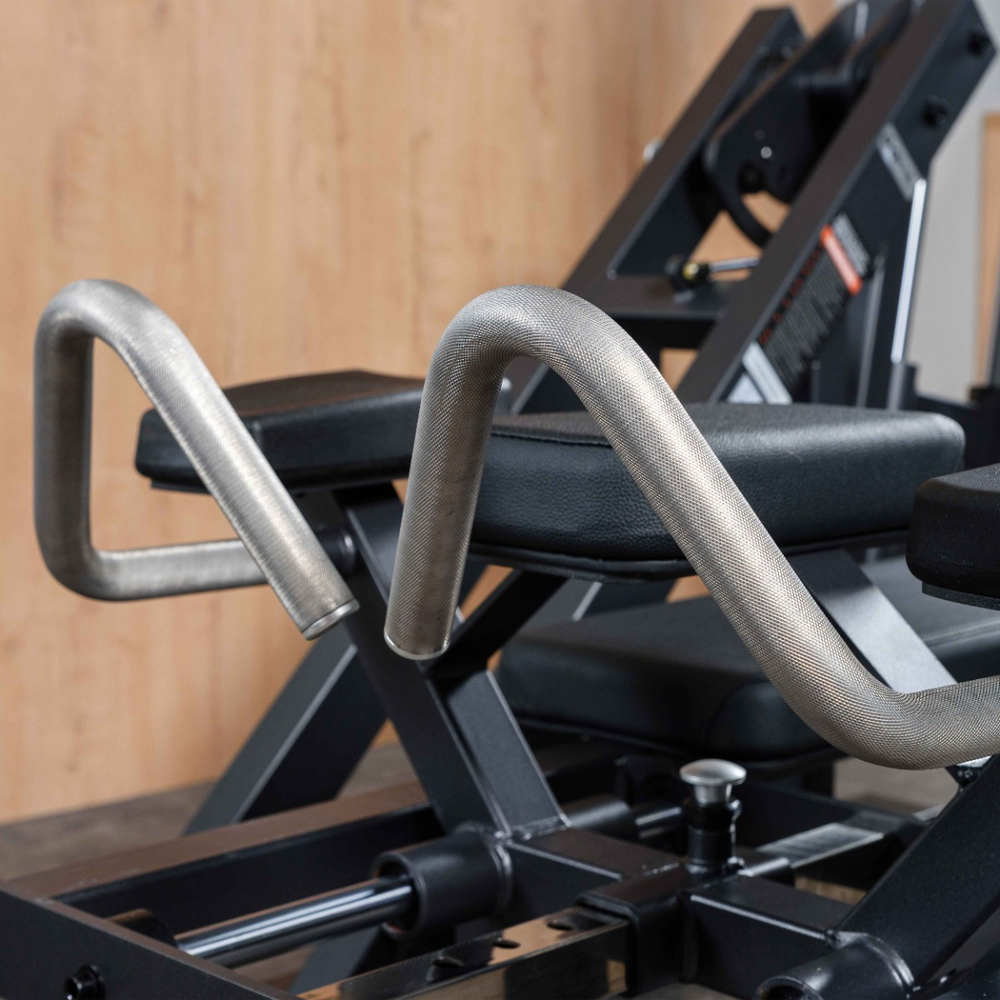 A619 Отведение ноги назад