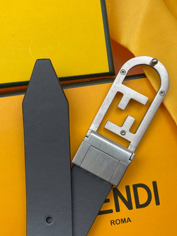 Ремень Fendi