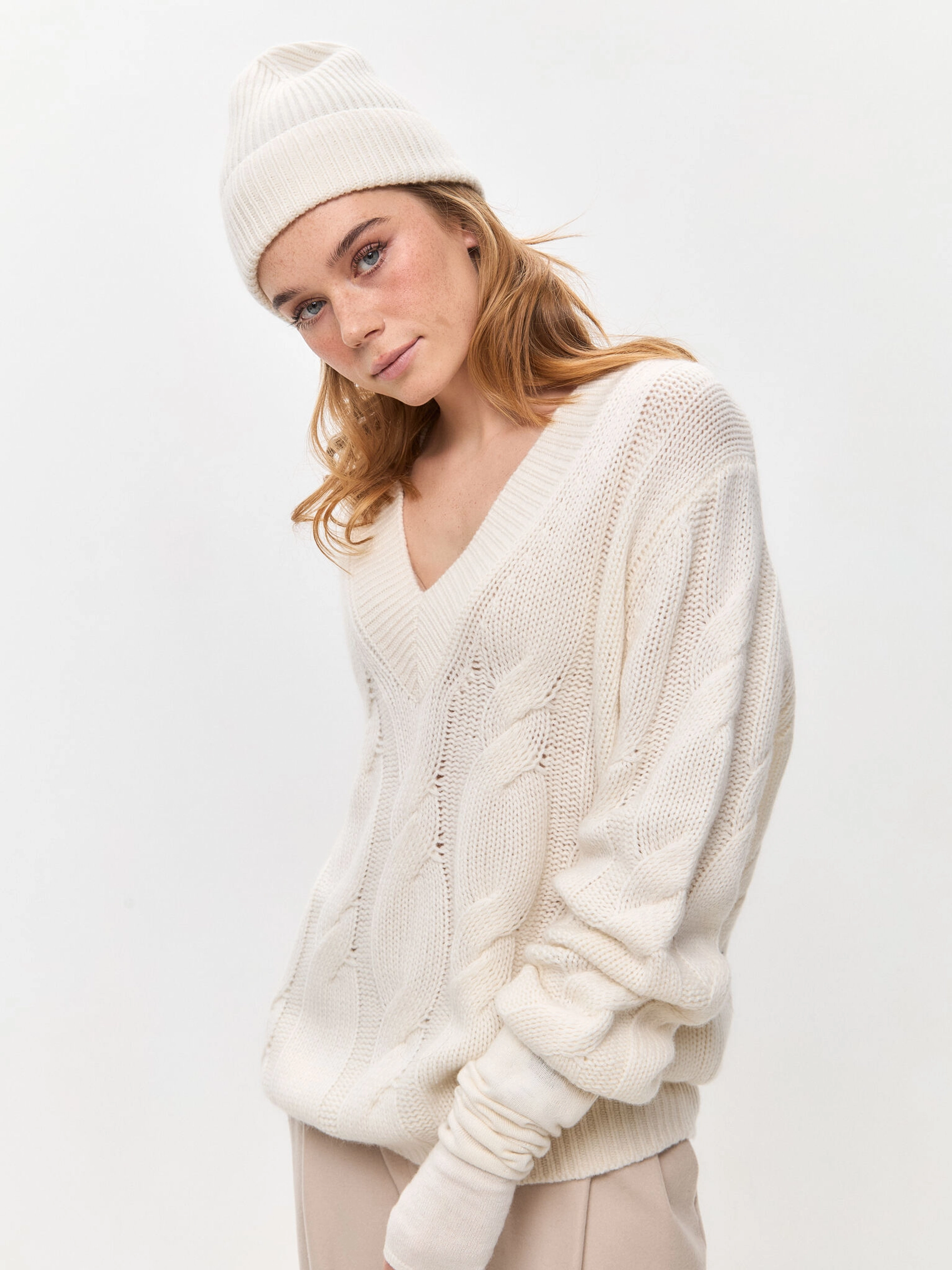 Шапка из кашемира