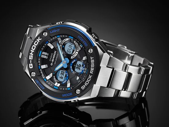 Наручные часы Casio G-Shock GST-W100D-1A2