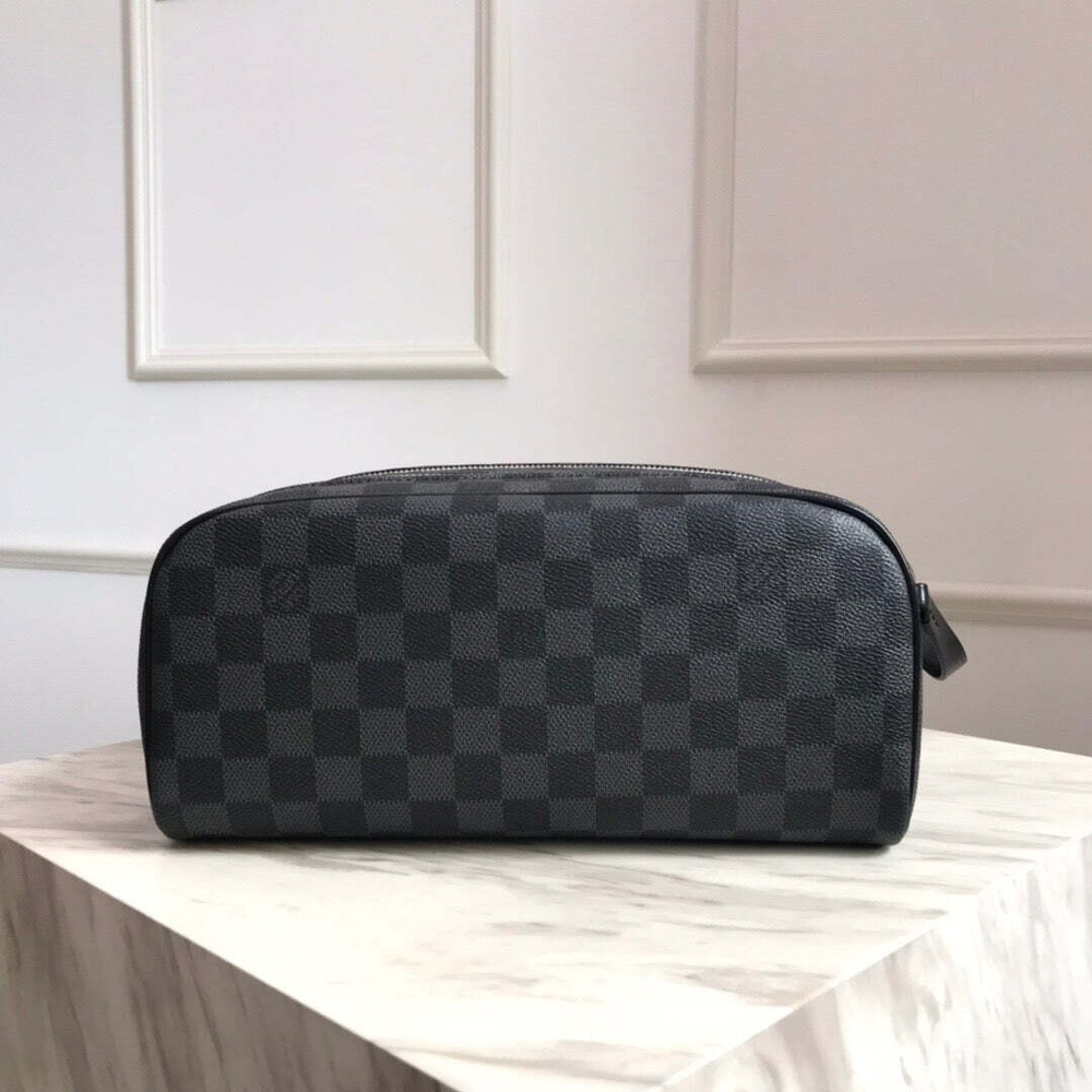 Louis Vuitton Toiletry Bag 25
