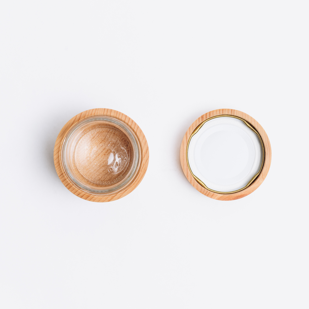 Герметичный контейнер (баночка) с крышкой из сибирского кедра. K58