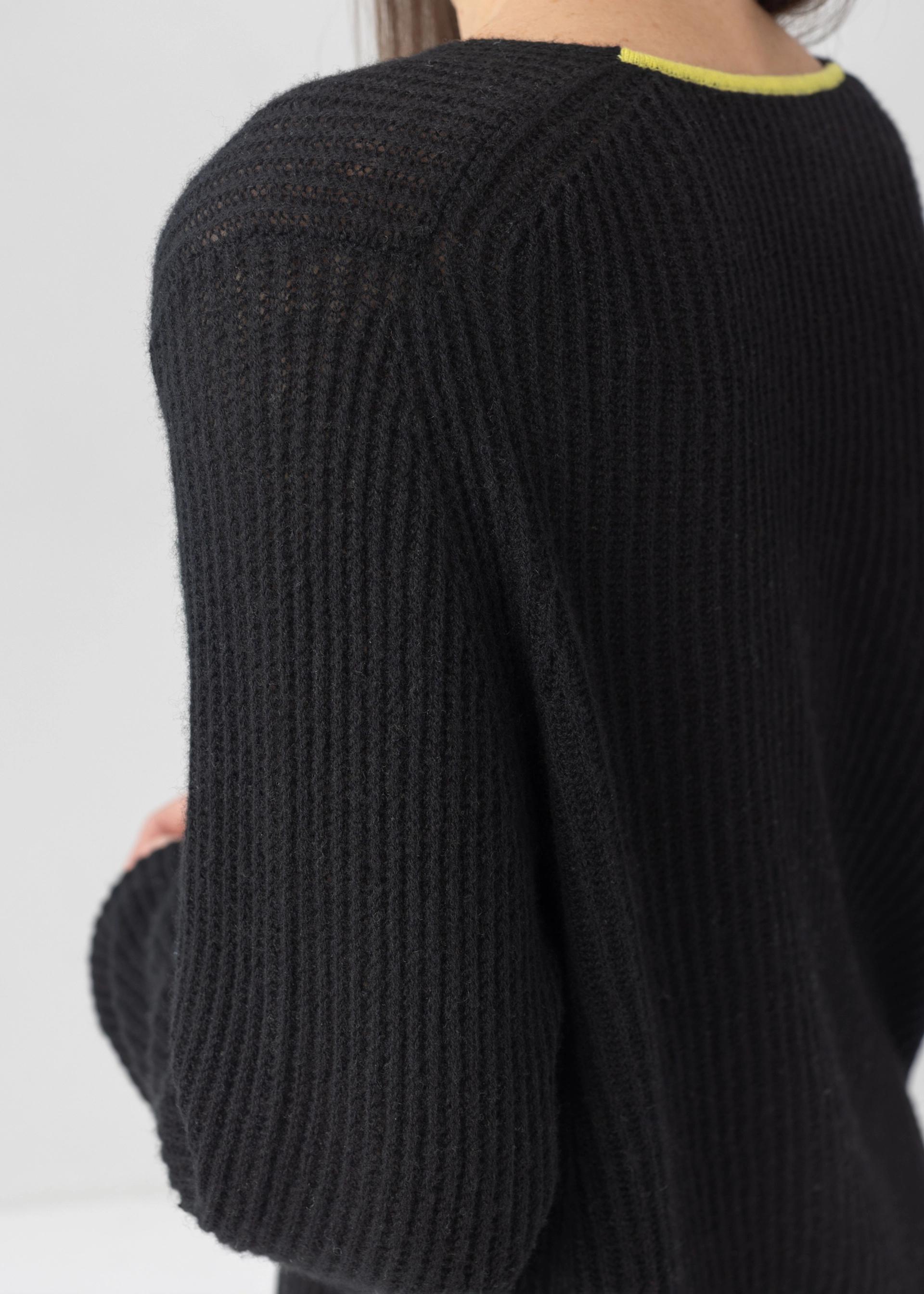 Кашемировый пуловер