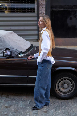 ZARA ЖИЛЕТ С V - ОБРАЗНЫМ ВЫРЕЗОМ, ГОРЧИЧНЫЙ