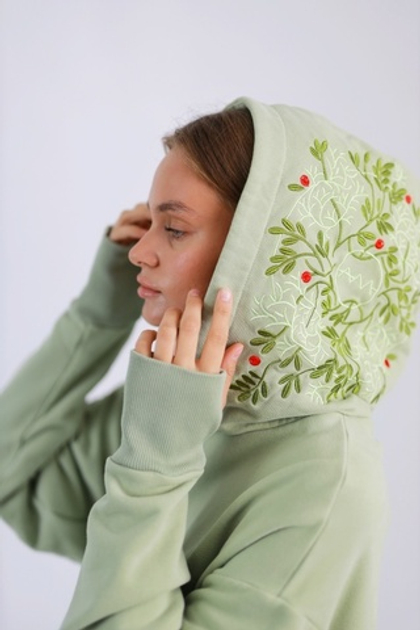 Худи Брусника во мху