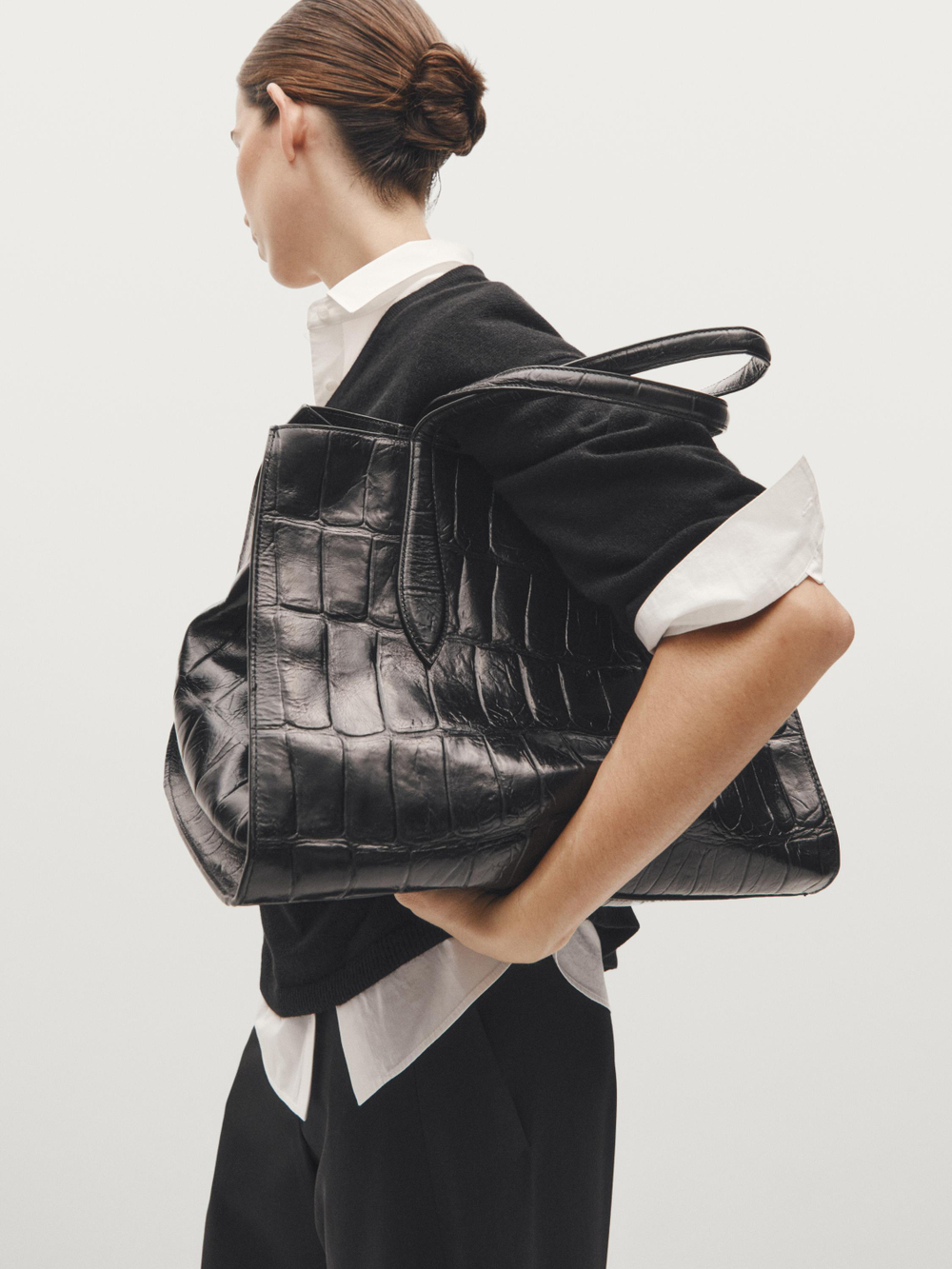 Massimo Dutti Большая сумка из кожи наппа, черный