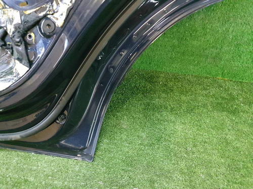 Дверь задняя правая Bentley Bentayga (2015-н.в.)