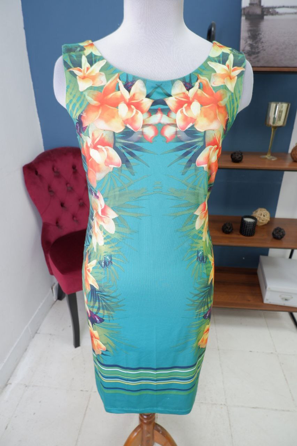 Платье Ostin стильное 48 размер