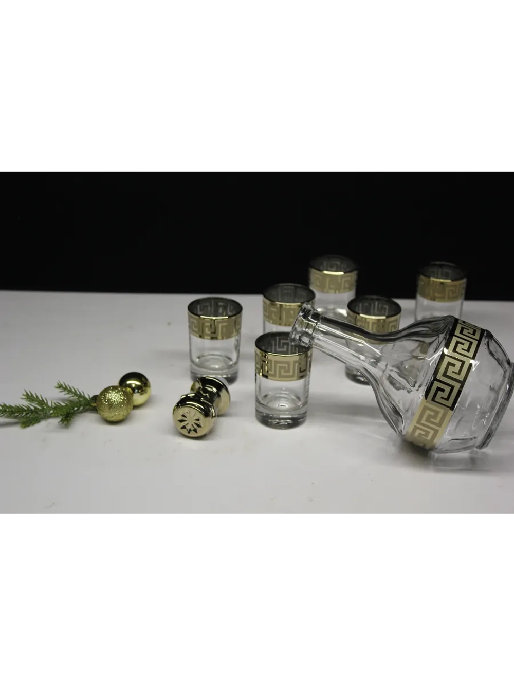 Набор графин и 6 стопок