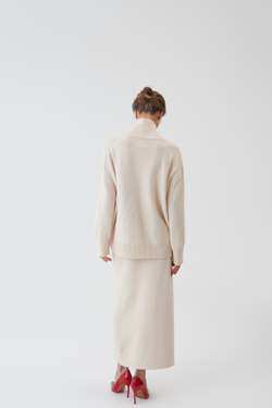 Свитер из кашемира с высоким воротом