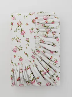 Простынь на резинке Полисатин Мечта "Бутоны роз" 180x200 см