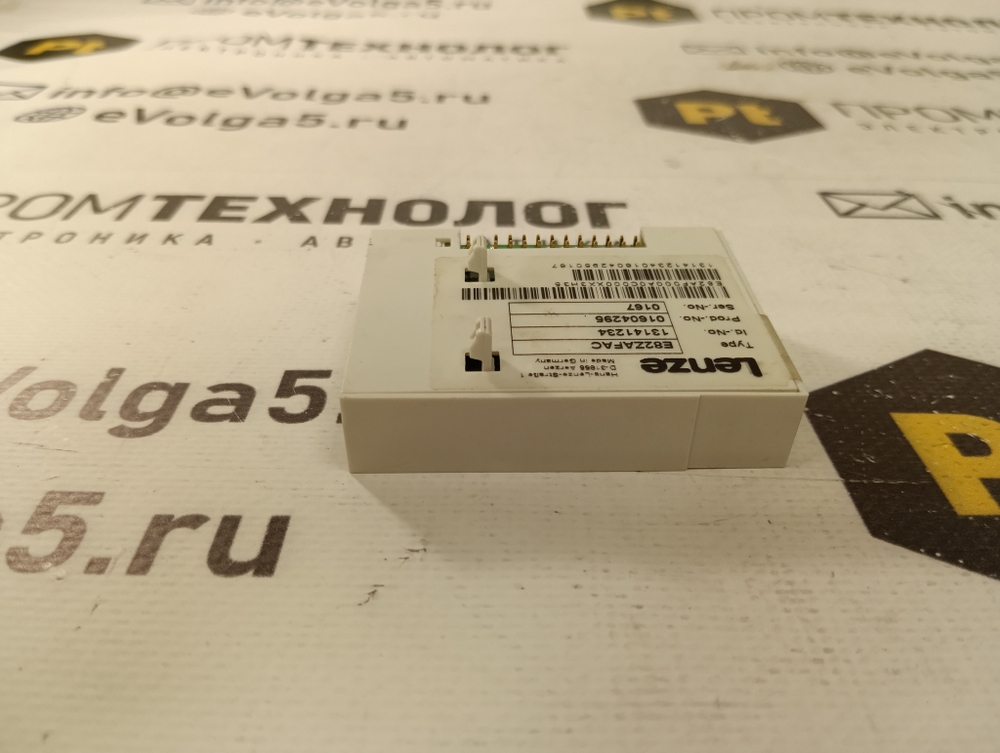 Lenze E82ZAFAC с хранения