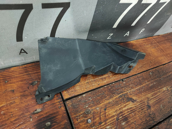 Воздуховод бампера правый Mercedes GLS (X167) 19-нв Б/У Оригинал A1678857804