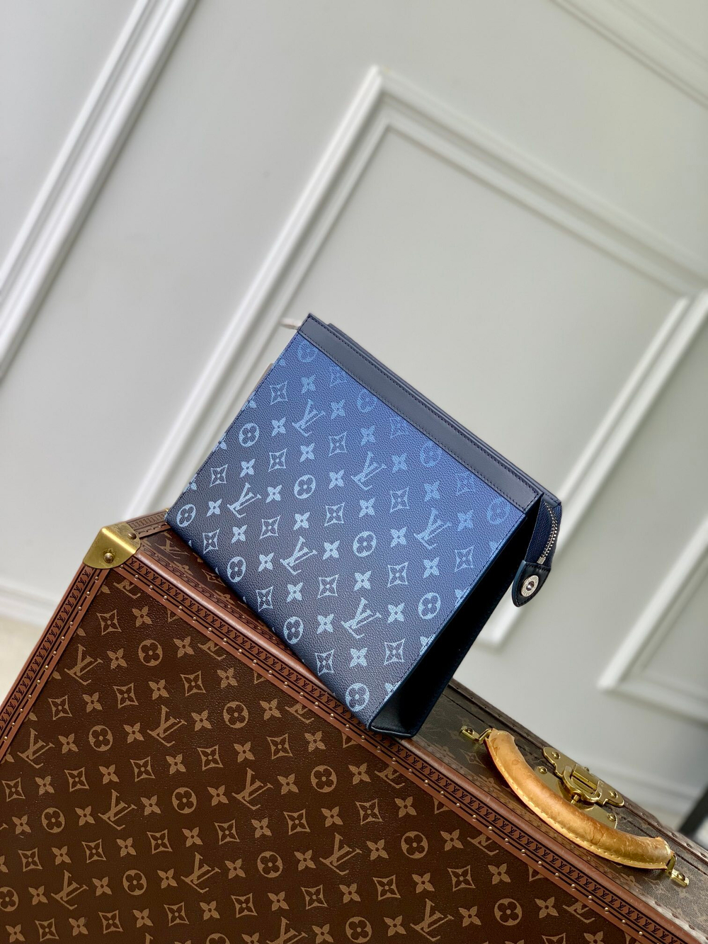Louis Vuitton Pochette Voyage MM