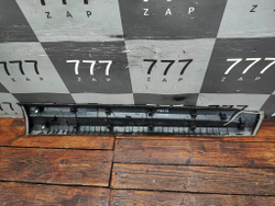 накладка двери передней левой Geely Coolray 19-нв Б/У Оригинал 5075035900