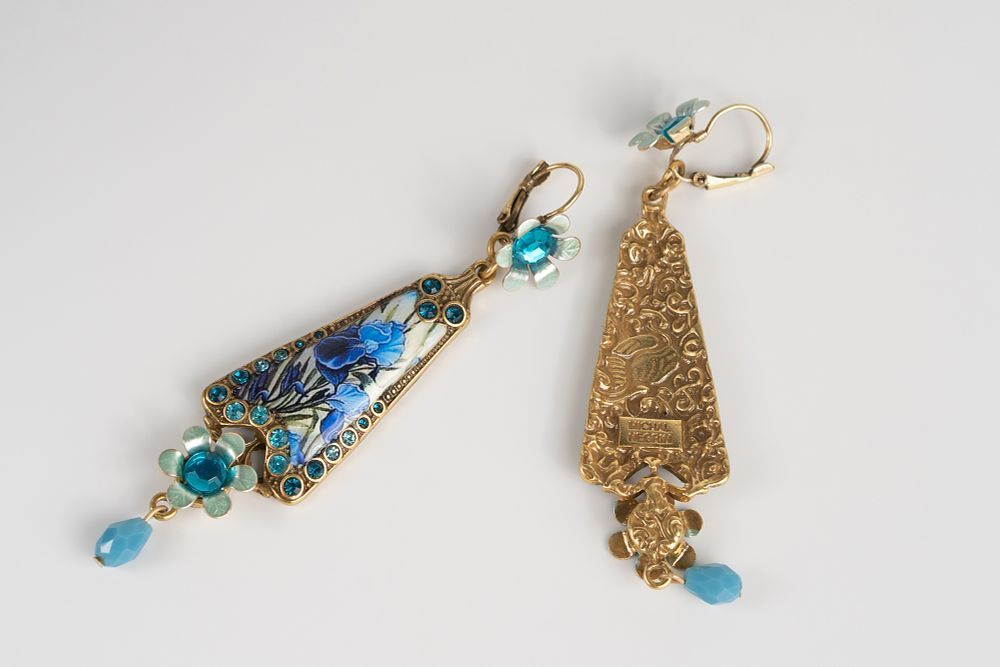 Винтажные серьги на подвесках с изображением ирисов