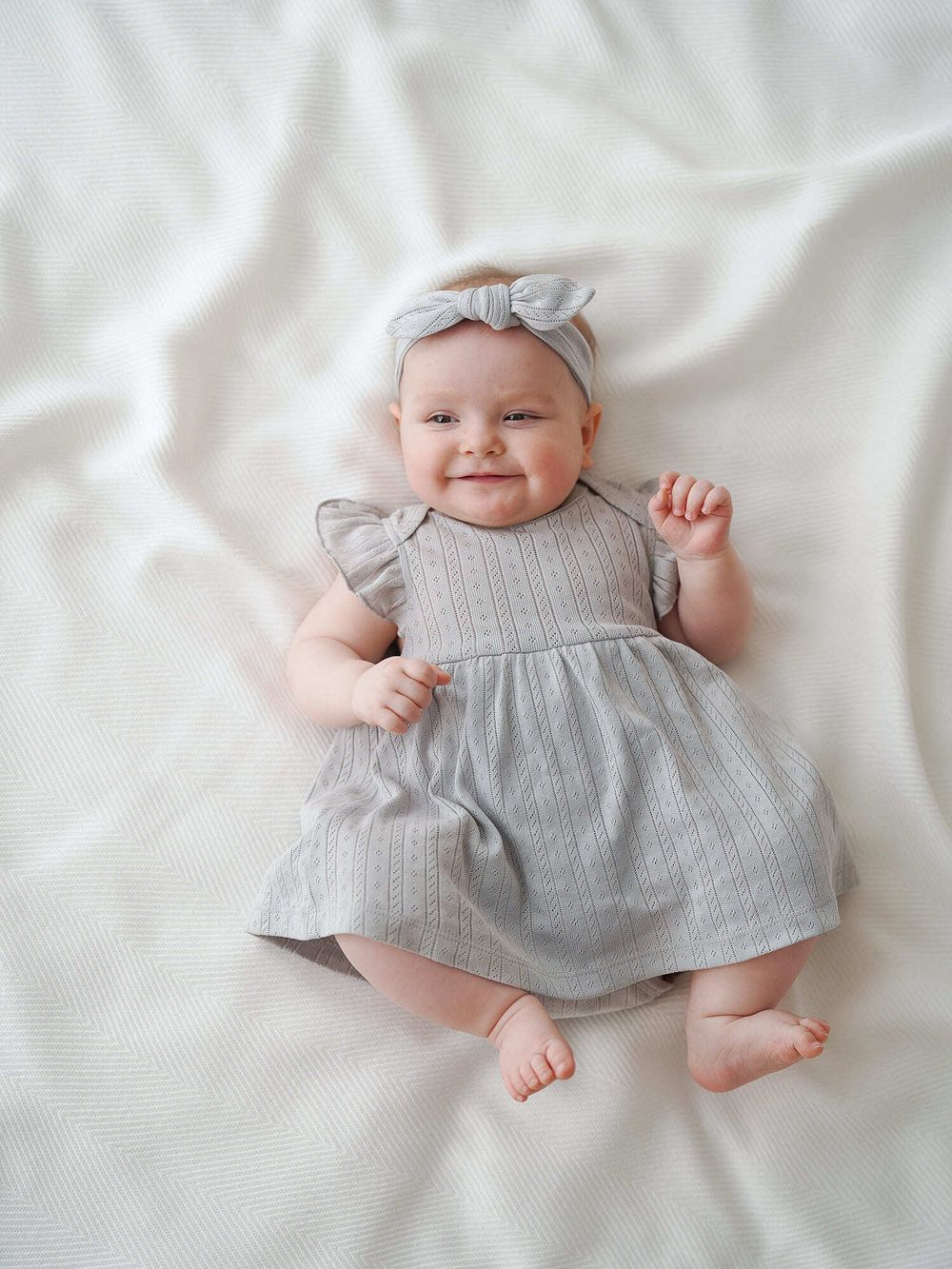 Платье-боди с крылышками "Жемчуг" из ажурного хлопка 0+