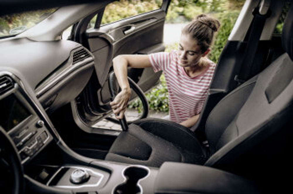 Хозяйственный пылесос KARCHER WD 2 Plus V-12/4/18 (1.628-000.0)