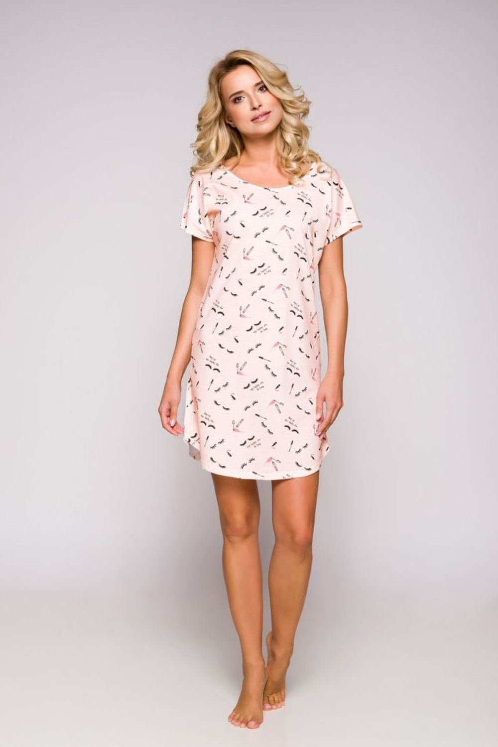 Уютная сорочка Amber с принтом в виде ресничек (Размер: S) (Цвет: персиковый)