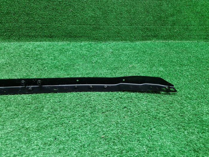 Кронштейн панели BMW X5 G05 (2018-н.в.)