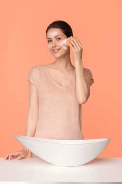 Ультразвуковая щетка для очищения кожи лица Rowenta Facial Brush LV4010F0