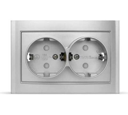 Розетка двухместная "UNIVersal" серия "Бриллиант" с/з, с/у, з/ш 16А, 220В, серебро (еврослот) (HU234