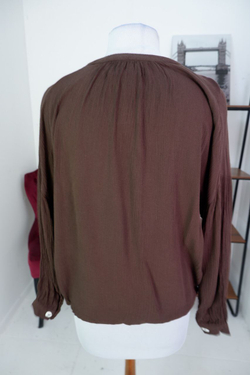 Блузка Stradivarius из вискозы в шоколадном оттенке 44 размер