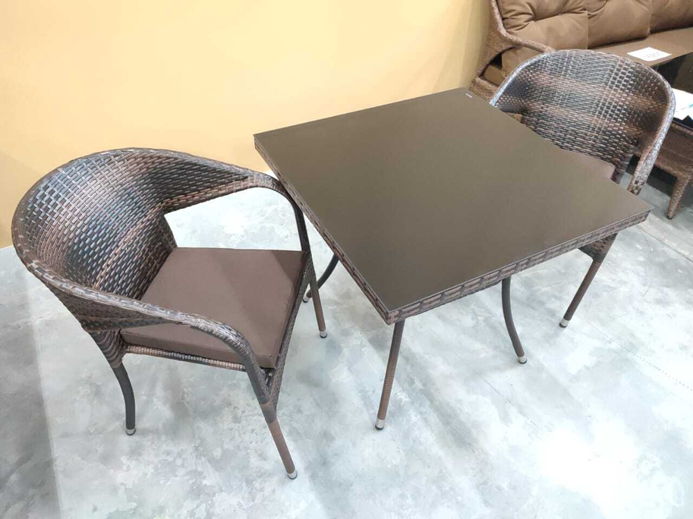 Комплект из искусственного ротанга стол Вайнхейвен 80х80 + 2 кресла Греция из полиротанга Dark brown
