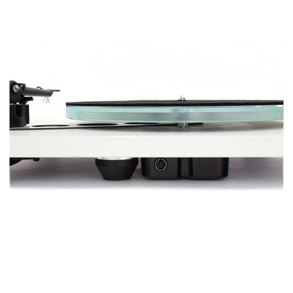 Rega Planar 6 White