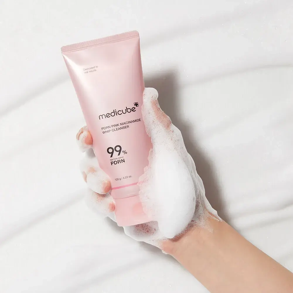 MEDICUBE Пенка очищающая PDRN Pink Niacinemide Whip Cleanser (120 г)